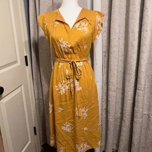 Gold, 40s inspired LOFT dress